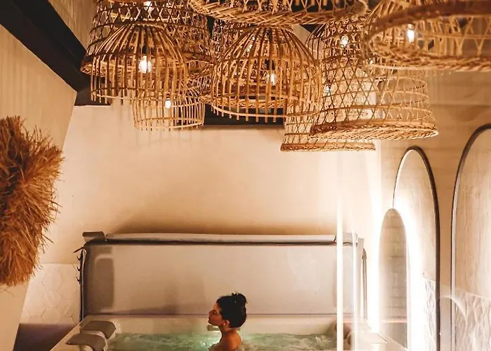 住宿加早餐酒店 Comme Chez - Private Wellness 4*